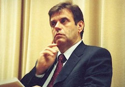 premijer Vojislav Koštunica