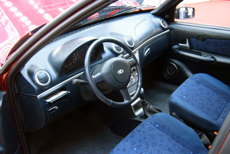 2005. Zastava Florida HDI koncept